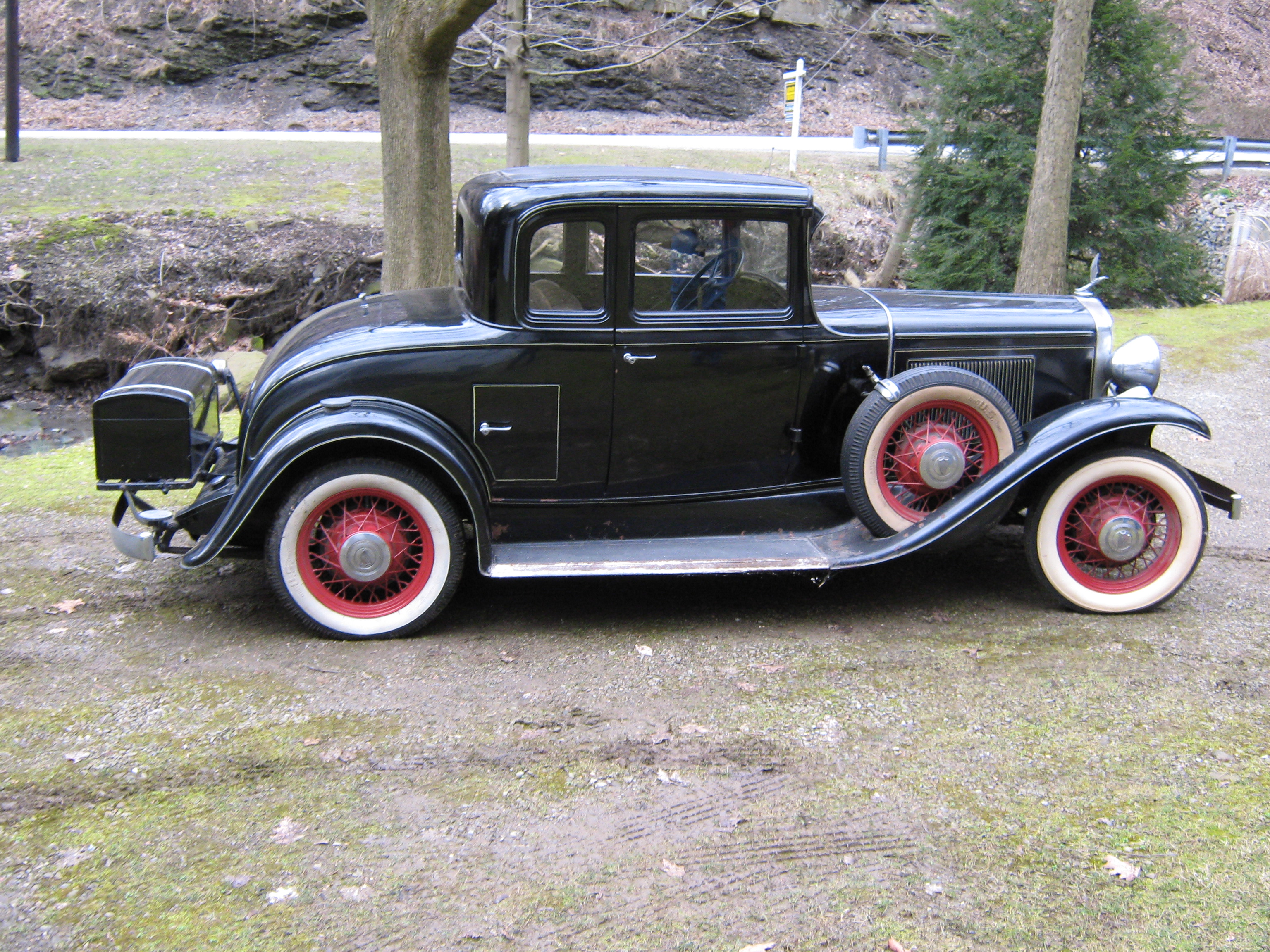 1930 Pontiac Coupe