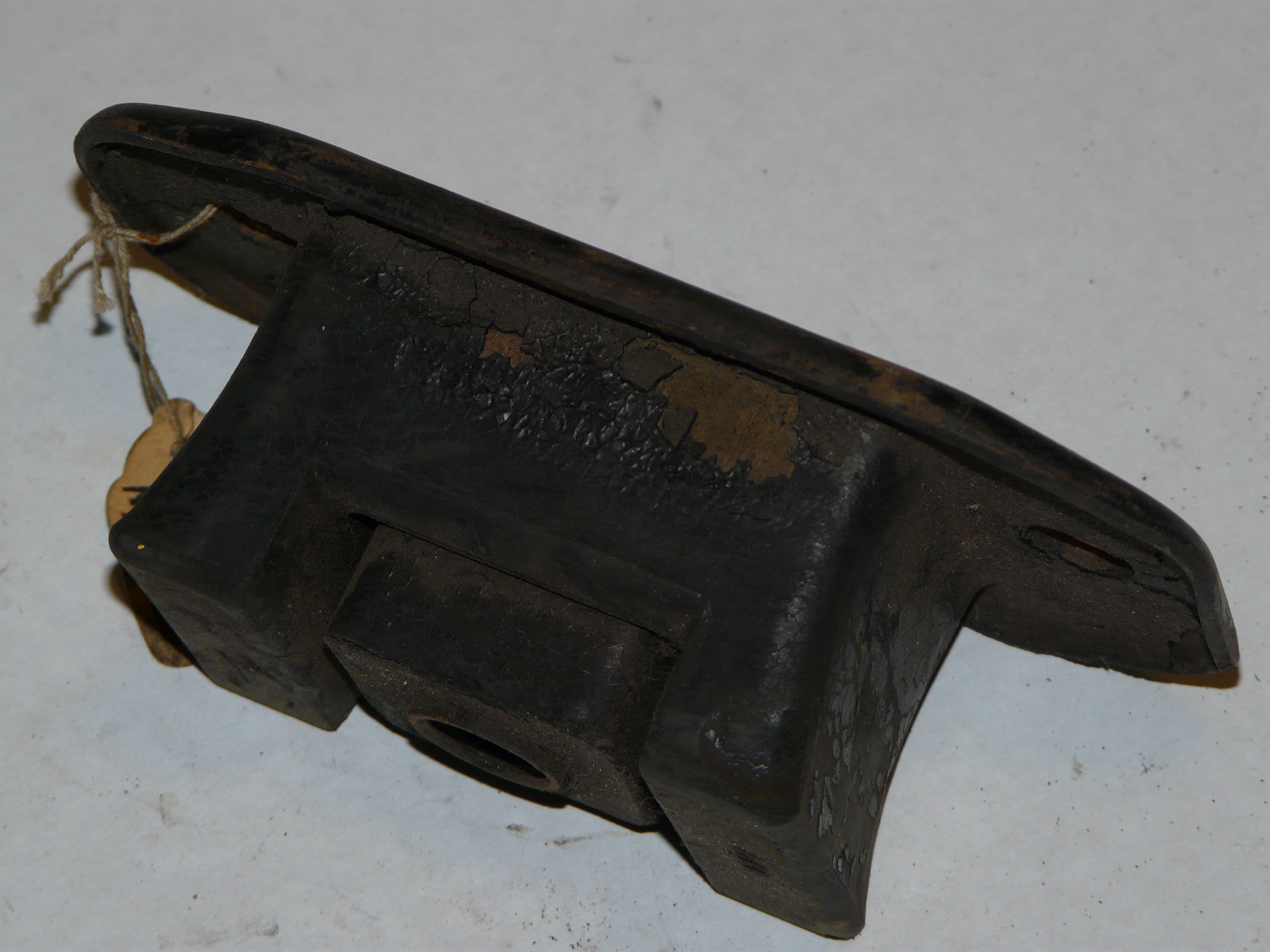 1947 Lincoln, 1949-50 Ford Rear Motor Mount 8M-6068-B NORS